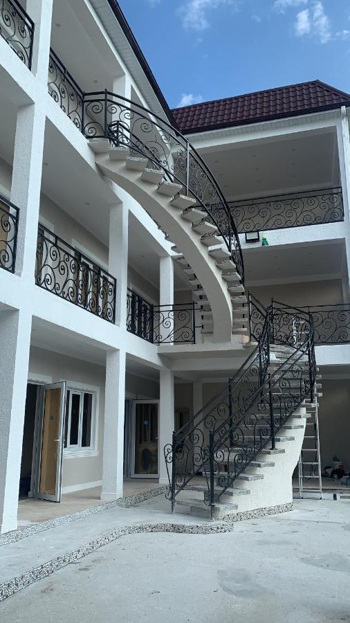 Shambala Hotel Gudauta Bagian luar foto